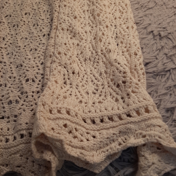 Freshman 1996 Boho Maxi Crochet Cardigan Open Sleeveless Cream Color Size XS NWT - Picture 8 of 16